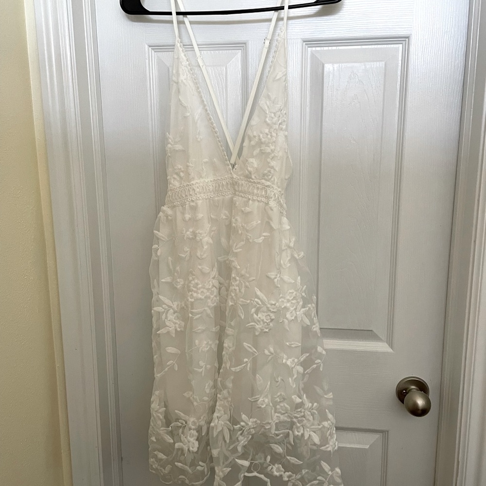 NWOT White spaghetti strap dress floral lace